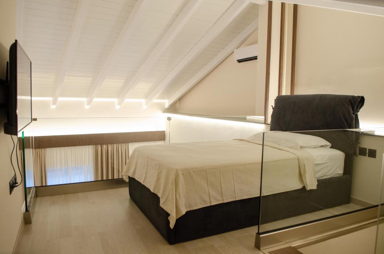 Leone Suites Návpaktos Eksteriør bilde